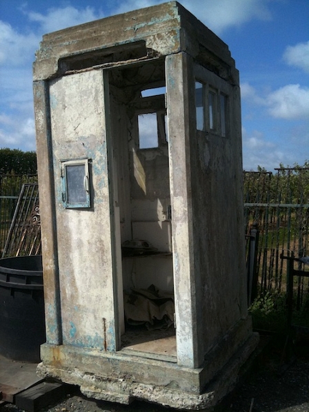 © Robert Rotifer Police box
